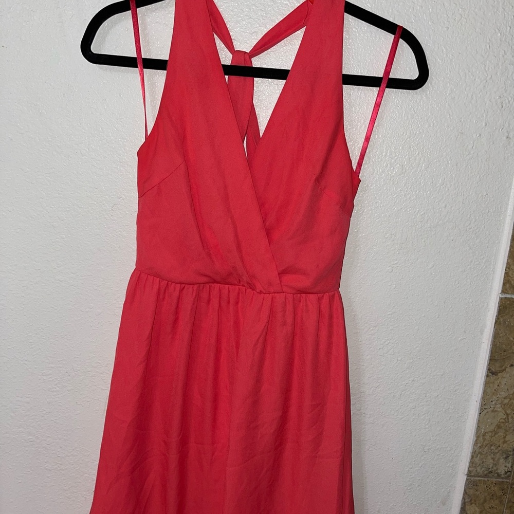 Elegant Red Sleeveless Dress